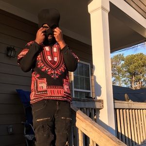 Meet your Posher, Larry